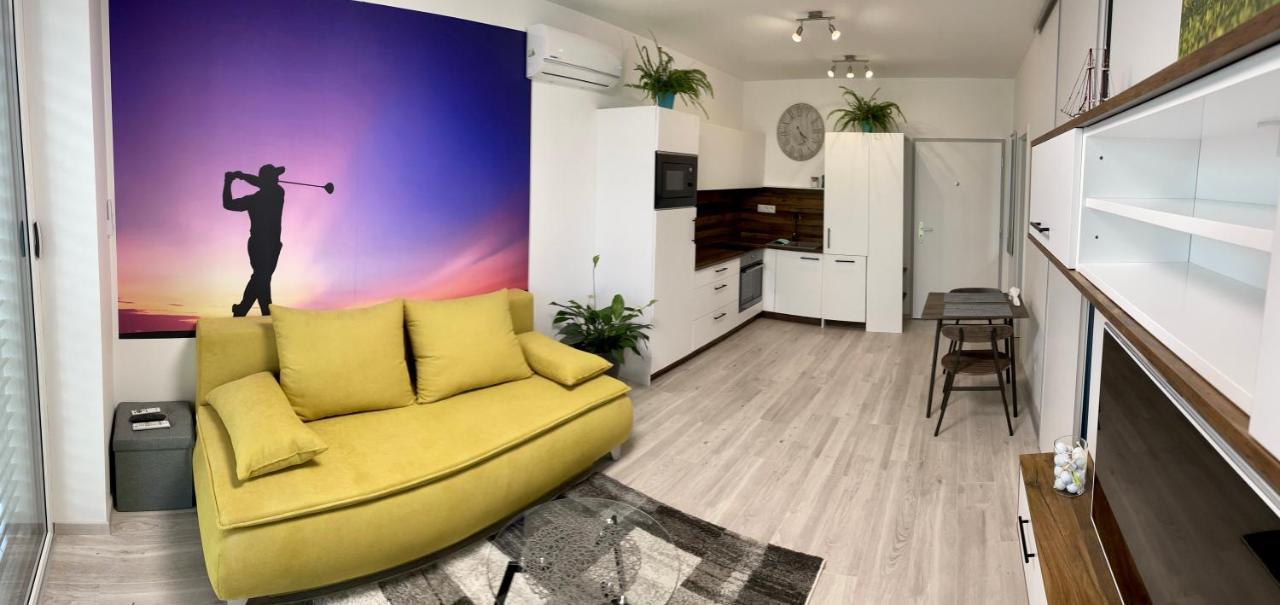 Golf Hruba Borsa Apartment Bagian luar foto